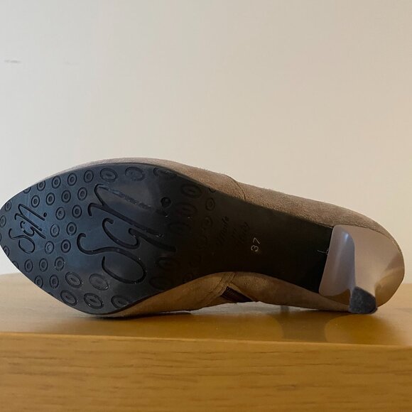 SNG Suede Ankle Boots - Picture 15 of 15